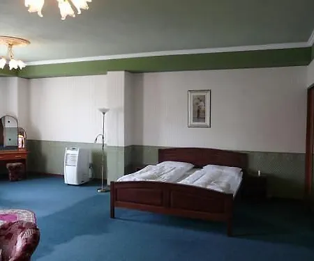Hotel Gloria Palac