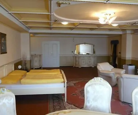 Gloria Palac Кошице