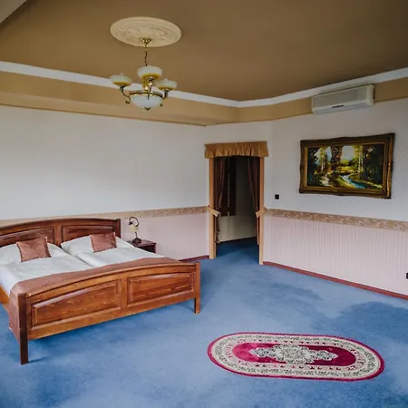 Gloria Palac Отель Кошице