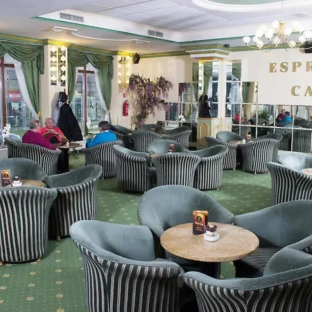 Gloria Palac Szálloda