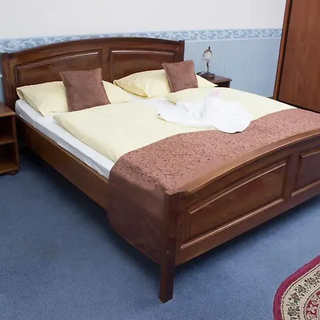 Gloria Palac Отель